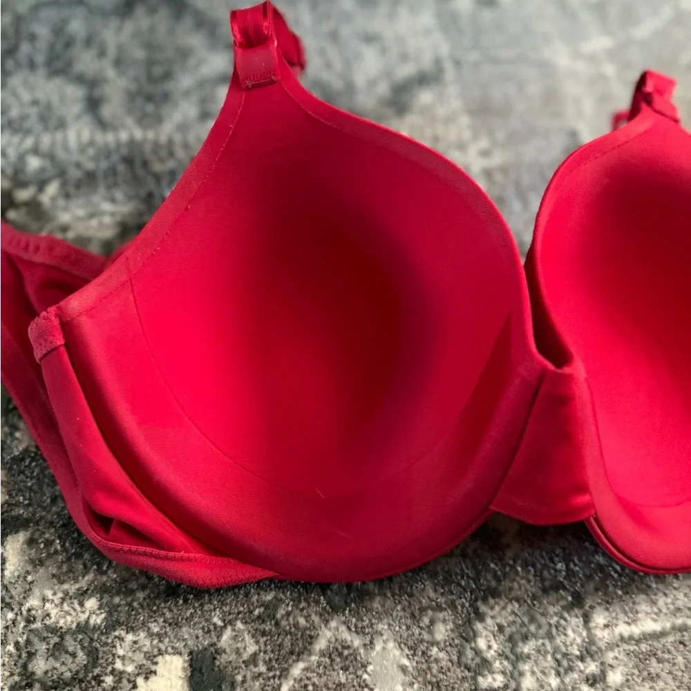 Warner's Vibrant Red Women's 38D Bra - Picture 4 of 8